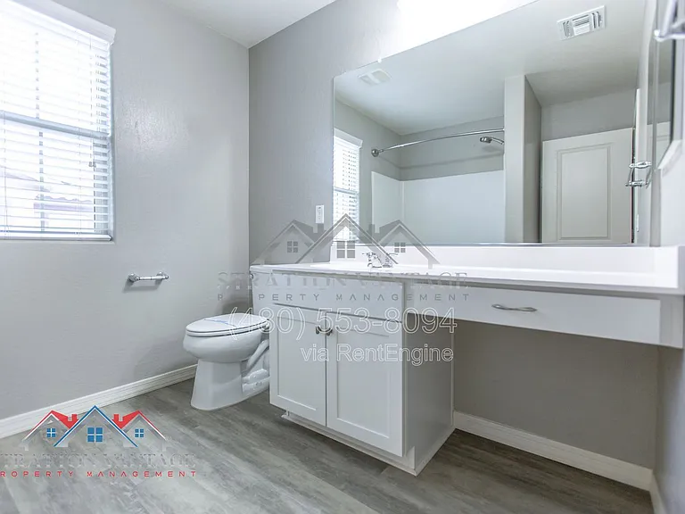 11689 N 166th Dr — Photo 33