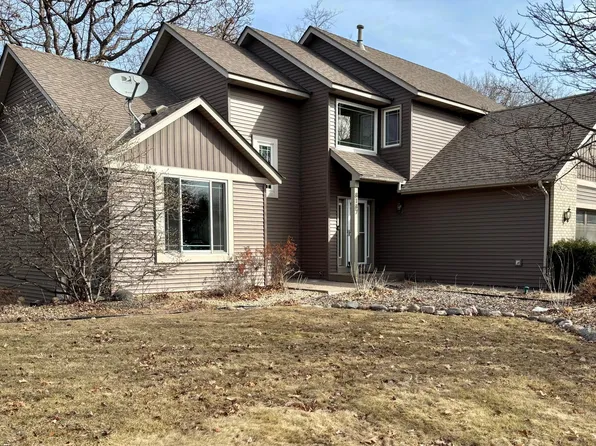8187 Boulder Ridge Rd, Woodbury, MN 55125