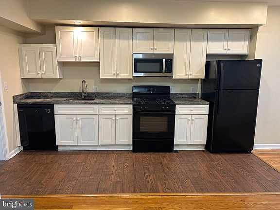2nd image of 177 36th St NE APT 3