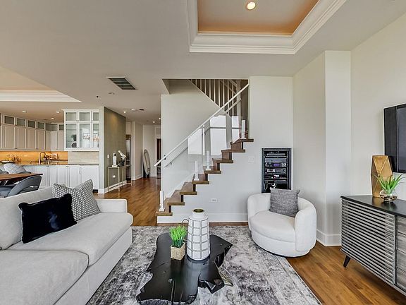 5th image of 1464 S Michigan Ave APT 2401