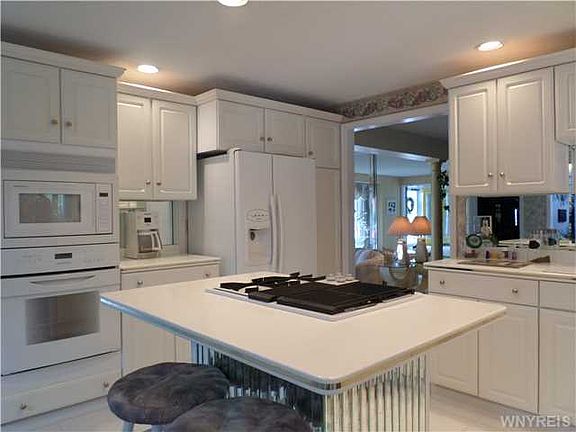 5th image of 25 Vicente Ct