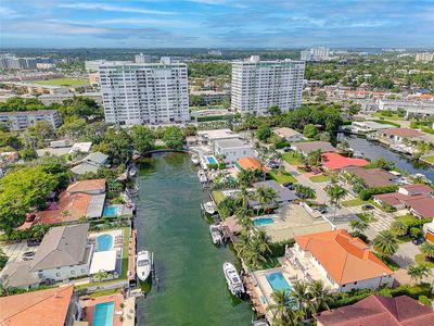 2100 Sans Souci Blvd #PENTHOUSE F2, Miami, FL, 33181