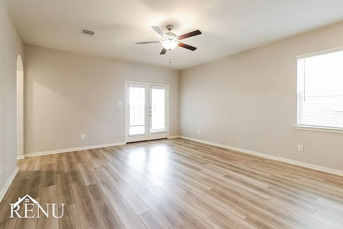 25402 Cypress Bend Dr — Photo 6