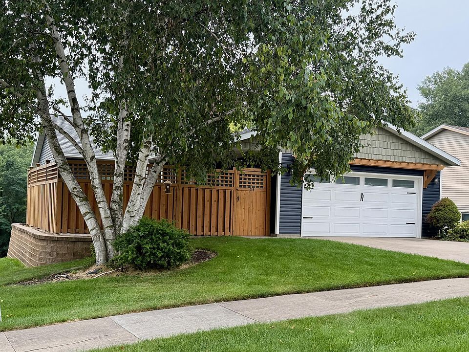 1st image of 614 37th St SW
