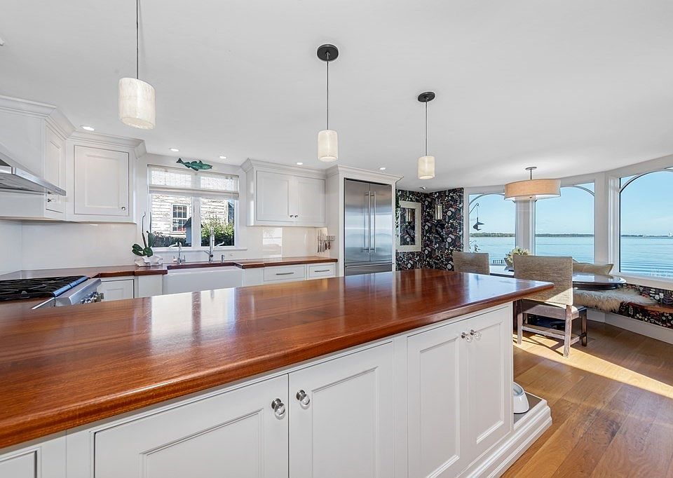 229 Water St, Newburyport, MA 01950 Zillow