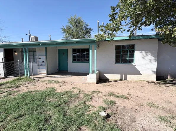 82 E Byrne St, Roswell, NM 88203