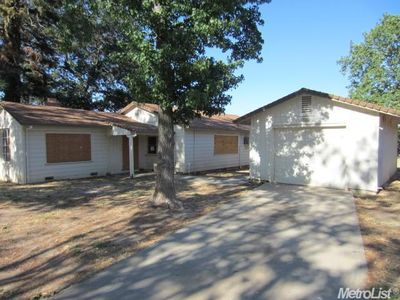6231 Ring Dr, SACRAMENTO, CA, 95824