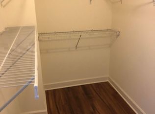 260 N Canal St, Chicago, IL 60606