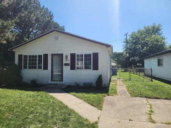 6800 Jackson Ave, Warren, MI 48091