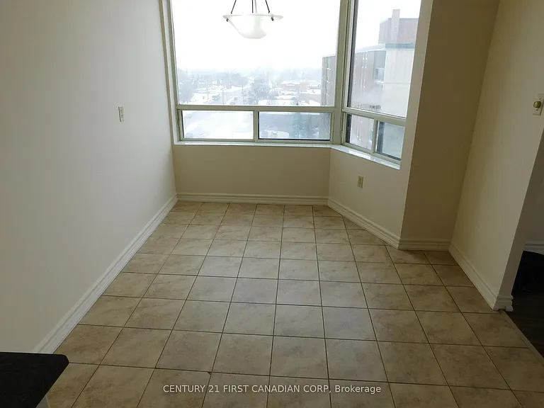 744 Wonderland Rd S #803 — Photo 13