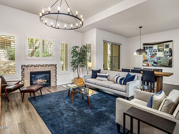 5th image of 20802 N GRAYHAWK Drive #1006