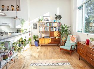 250 E Elizabeth St APT 204, Harrisonburg, VA 22802