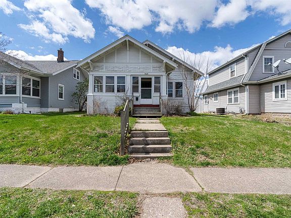 2nd image of 2826 Arlington Ave