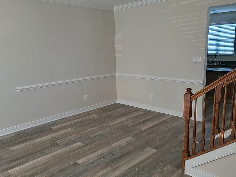 458 Sequoia Dr #1 — Photo 4