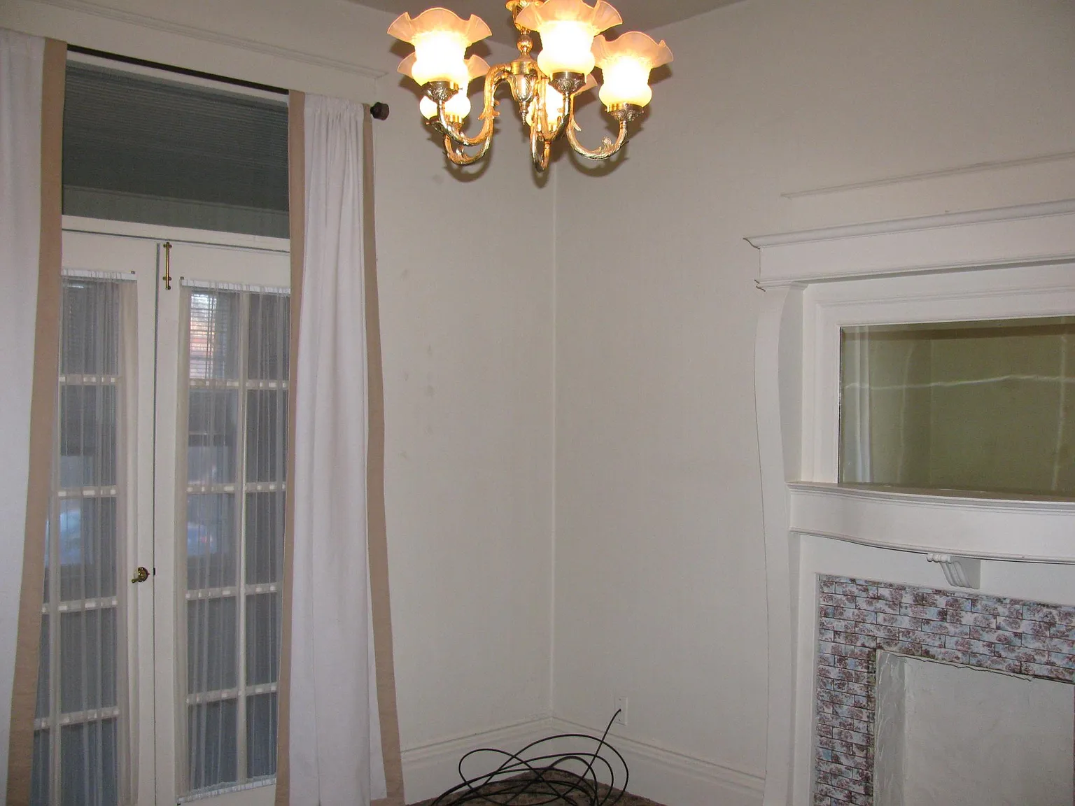 1 bed, 850 sqft, $1,600 — Photo 3