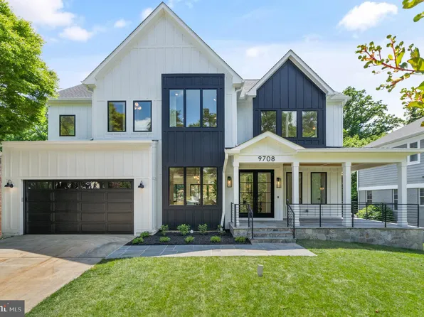 9708 Parkwood Dr, Bethesda, MD 20814