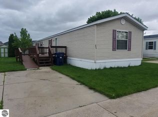 5232 E Broadway Rd #338, Mount Pleasant, MI 48858