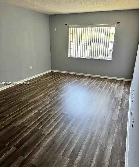 380 E Laurel Dr #4D — Photo 13