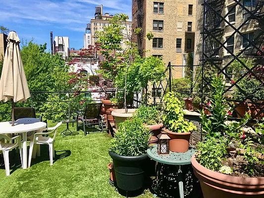 Rented by Owner | media 12