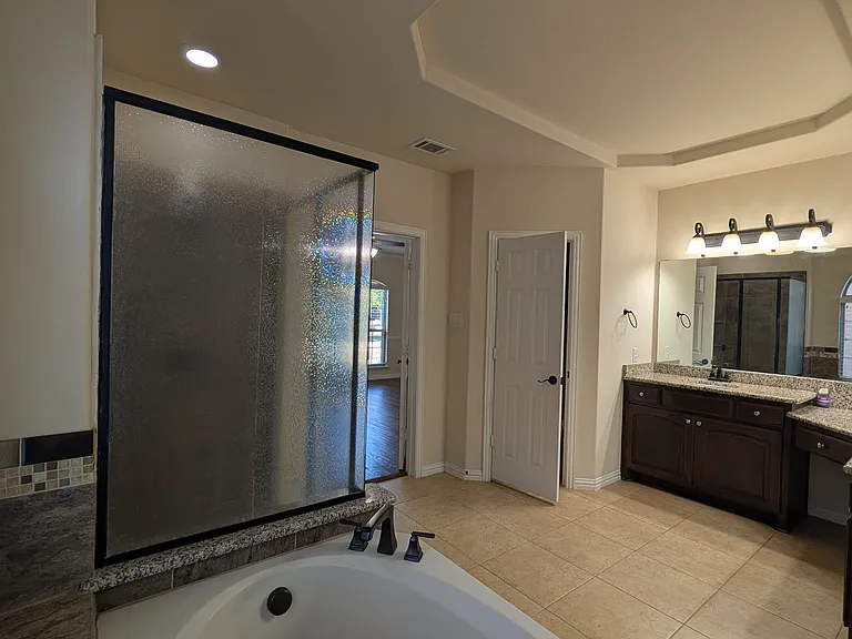 12461 Bridgeport Dr — Photo 15