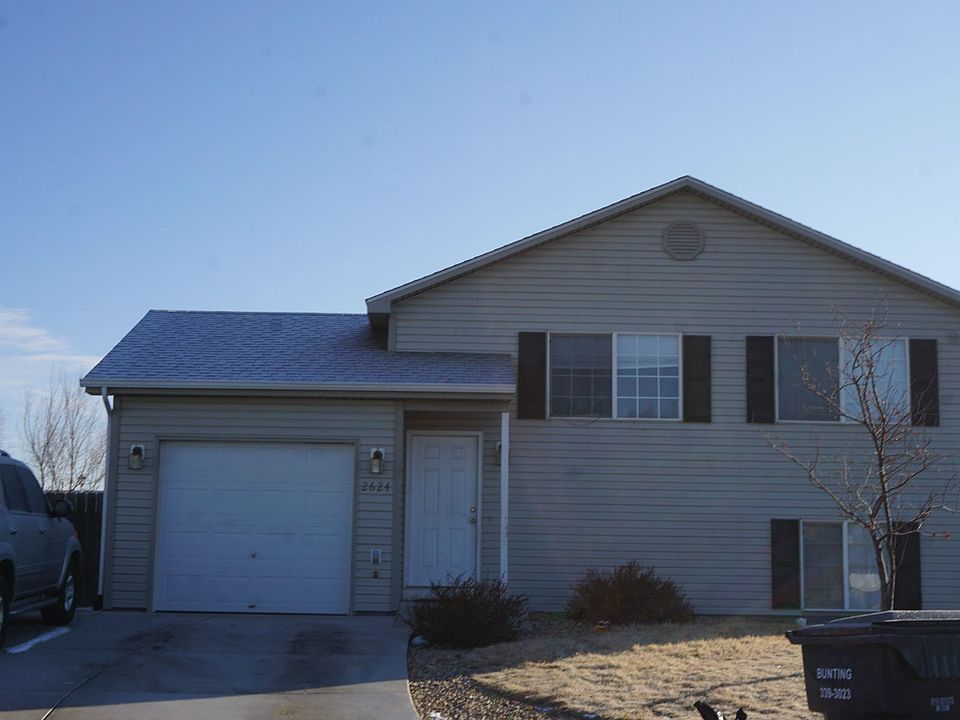 2nd image of 2624 Arbor Ave