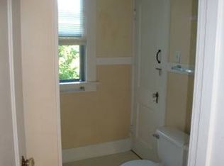 1207 E 9th St #1, Davenport, IA 52803