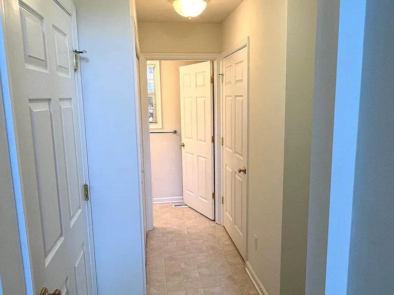 921 S Talbot St #C — Photo 23