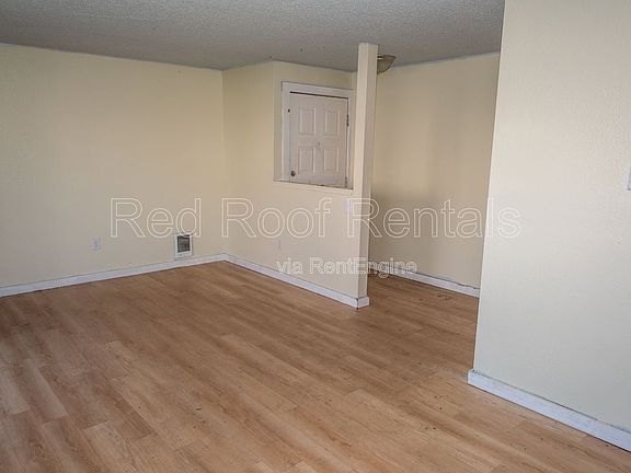 3rd image of 3411 92nd St S APT 15