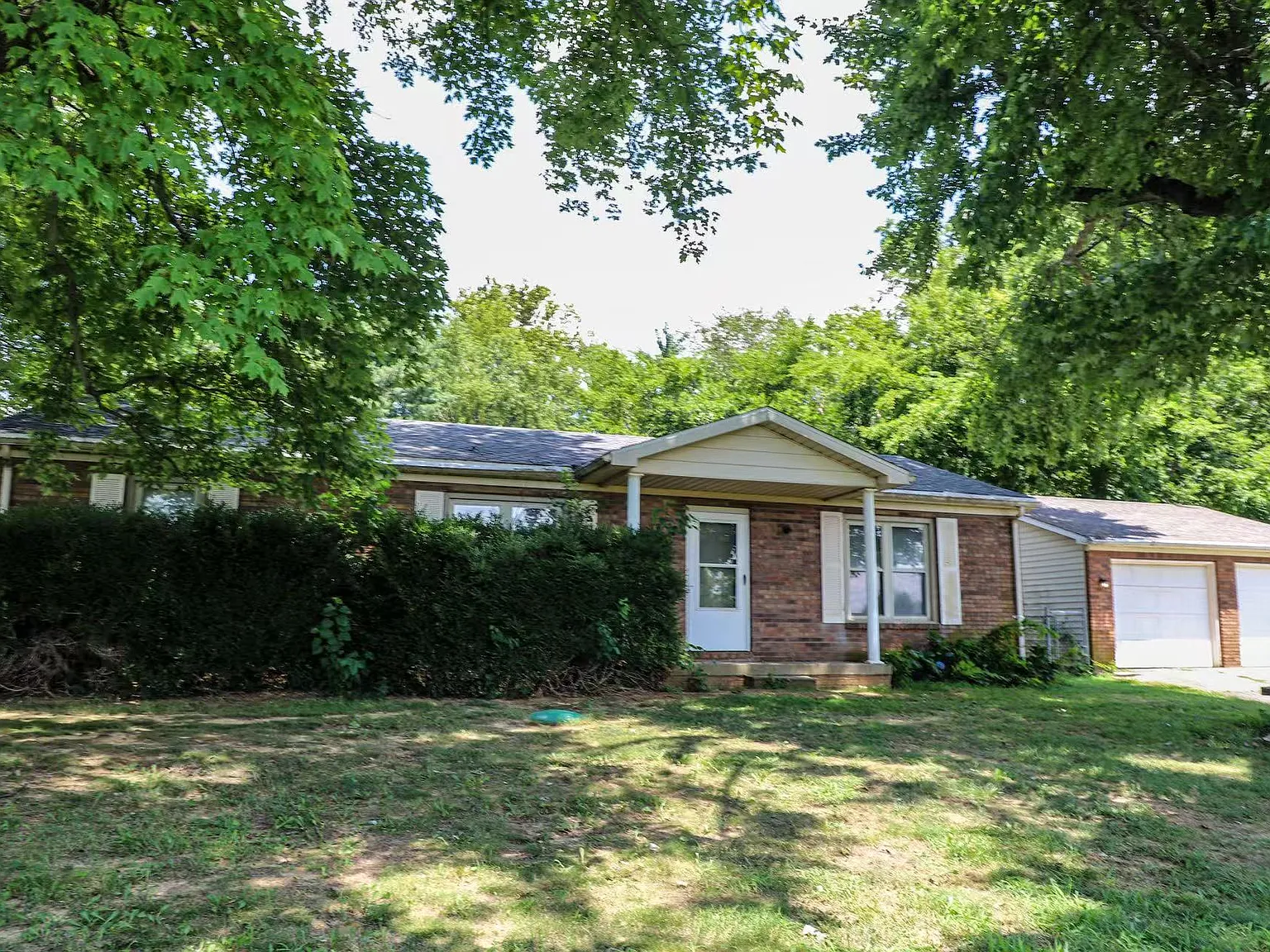 8566 Vann Rd — Photo 2