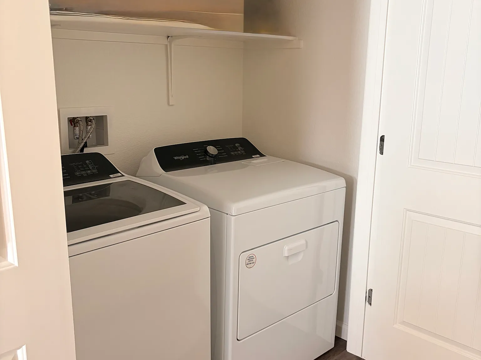 Mora Cir, Soledad — Photo 2