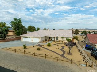 26693 Red Coach Ln, Helendale, CA 92342