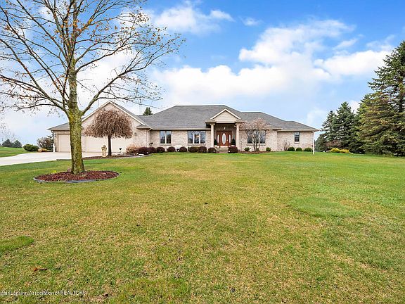 4th image of 8645 W Scenic Lake Dr