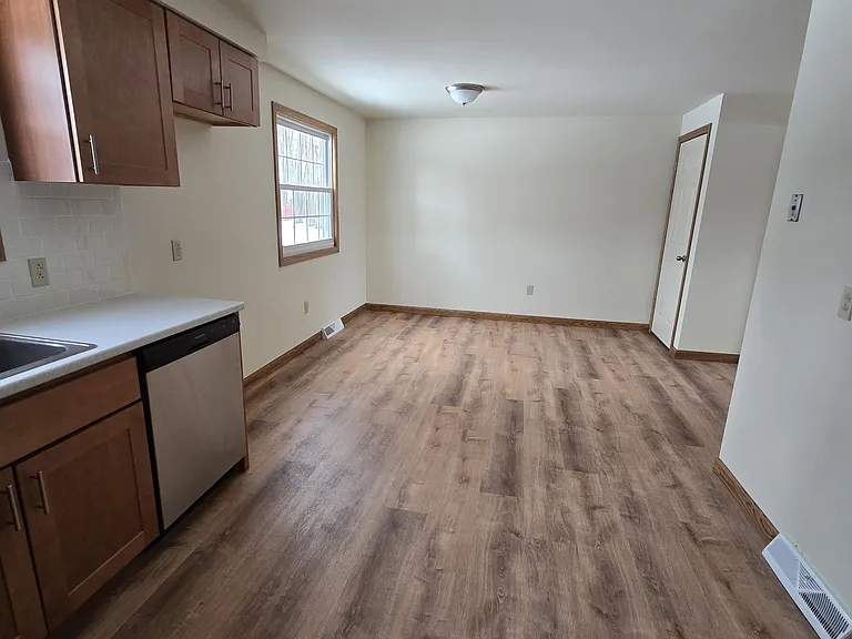 6065 New Taylor Rd #LS — Photo 3