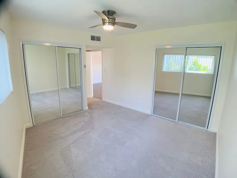 5511 W Olympic Blvd — Photo 10