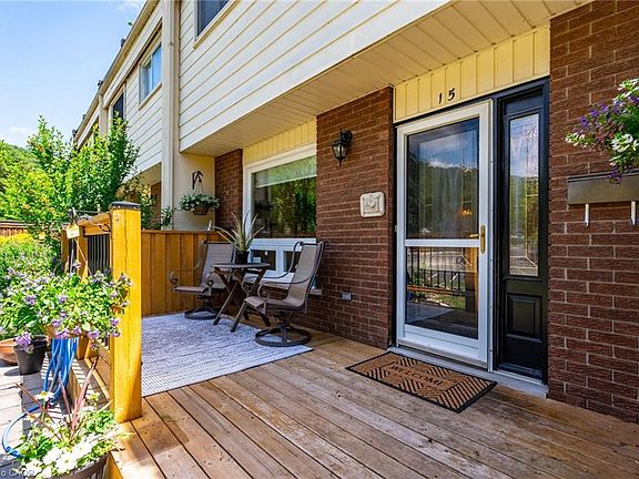 2nd image of 199 York Rd #15