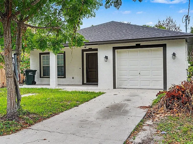 1128 Neville Ave — Photo 3