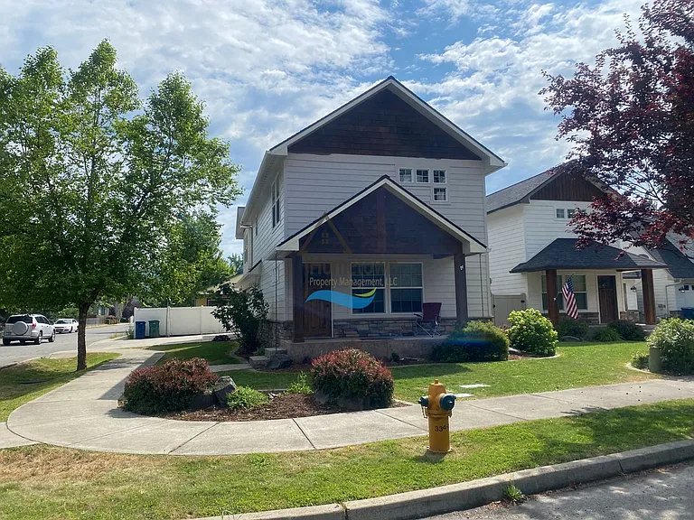 908 E Davis Ave — Photo 1