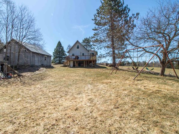1423 Stearns Brook Road, Holland, VT 05830