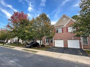 73 Ironwood Ct, Middletown, NJ 07748