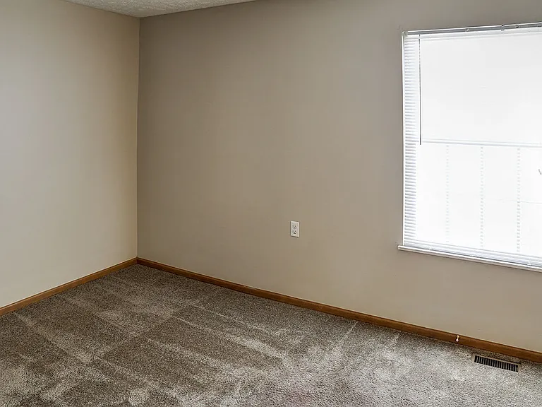 Floor plan 2 bedroom