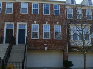12881 Fair Valley Ct, Fairfax, VA 22033