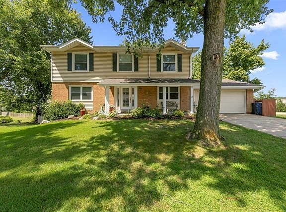 2nd image of 1761 Staunton Ct