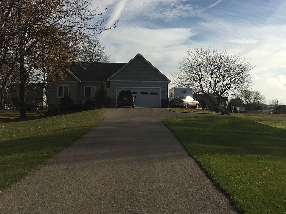 1st image of 3428 96th Ave