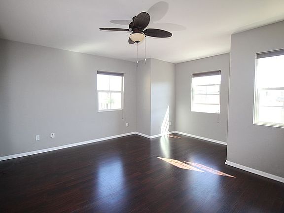 3rd image of 8832 Promenade North Pl