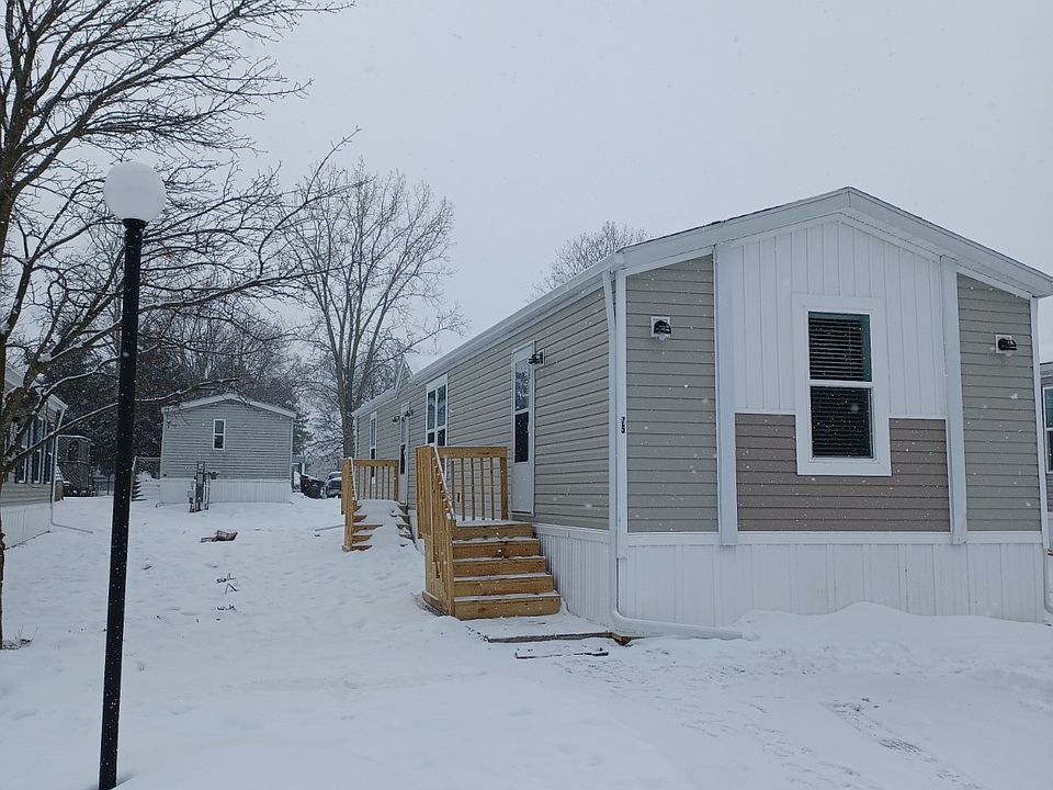 1st image of 875 Grand River Avenue Gate #75