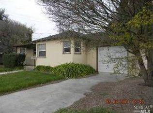 526 Hahman Dr, Santa Rosa, CA 95405