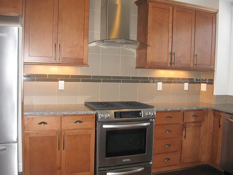1306 Brooklyn Walk NE — Photo 14