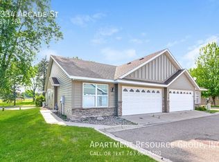 3334 Arcade St, Vadnais Heights, MN 55127