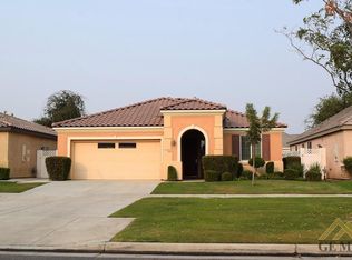 304 Tiffany Dr, Bakersfield, CA 93312