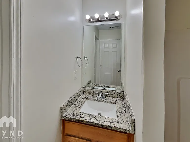 6332 Hickory Lane Cir — Photo 18